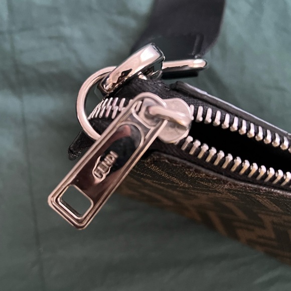 Fendi Black and Brown Forever Fendi Camera Bag - Picture 9 of 16